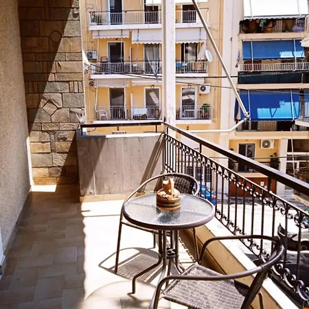 Apartment Nicko's Piraeus